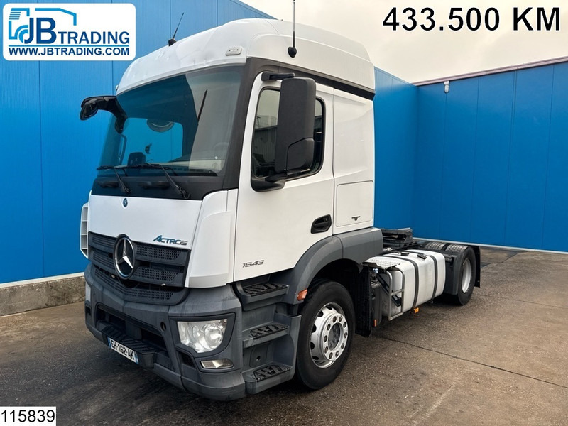 Mercedes-Benz Actros 1843 EURO 6 - Cap tractor: Foto 1 Mercedes-Benz Actros 1843 EURO 6 - Cap tractor: Foto 1