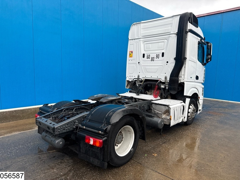 Mercedes-Benz Actros 1845 EURO 6, PTO - Cap tractor: Foto 2 Mercedes-Benz Actros 1845 EURO 6, PTO - Cap tractor: Foto 2