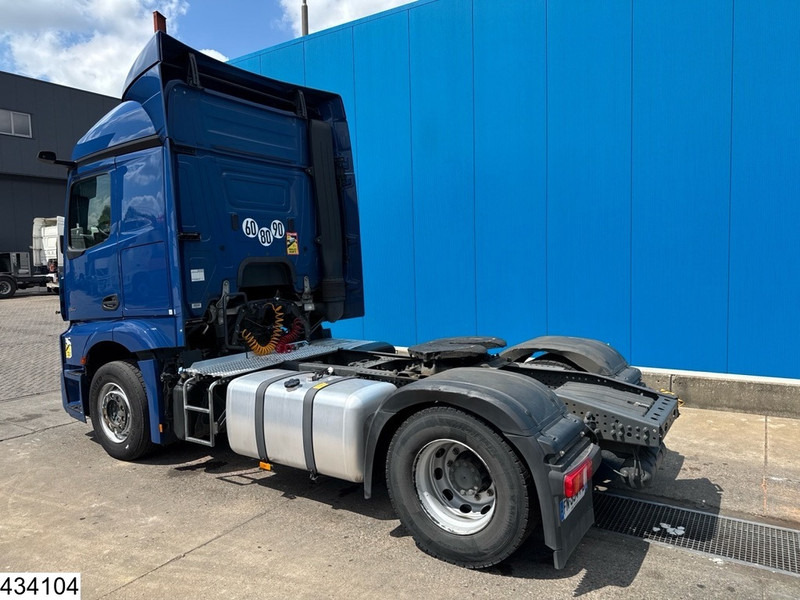 Mercedes-Benz Actros 1845 EURO 6 - Cap tractor: Foto 4 Mercedes-Benz Actros 1845 EURO 6 - Cap tractor: Foto 4