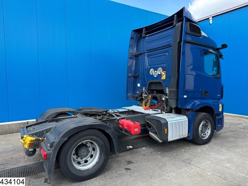 Mercedes-Benz Actros 1845 EURO 6 - Cap tractor: Foto 2 Mercedes-Benz Actros 1845 EURO 6 - Cap tractor: Foto 2