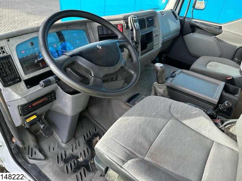 Renault Lander 370 Dci EURO 3, Hydraulics, Hub reduction - Cap tractor: Foto 5 Renault Lander 370 Dci EURO 3, Hydraulics, Hub reduction - Cap tractor: Foto 5