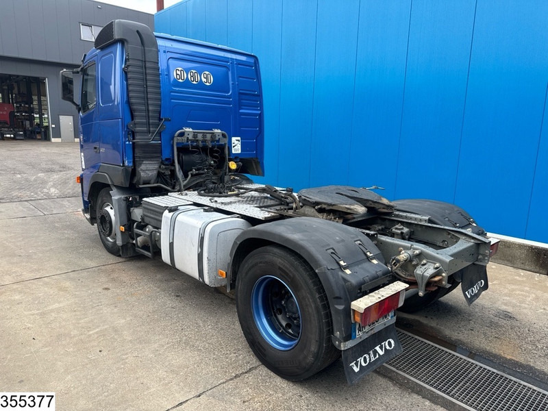 Volvo FH 500 Manual gearbox, Hydraulic, Steel suspension - Cap tractor: Foto 4 Volvo FH 500 Manual gearbox, Hydraulic, Steel suspension - Cap tractor: Foto 4