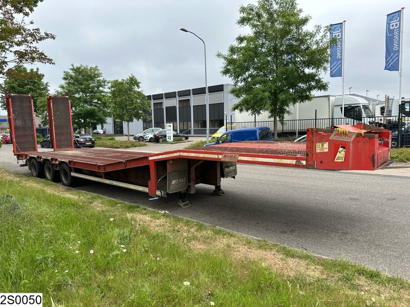 Castera Lowbed 45.000 kg - Semiremorcă transport agabaritic: Foto 4 Castera Lowbed 45.000 kg - Semiremorcă transport agabaritic: Foto 4