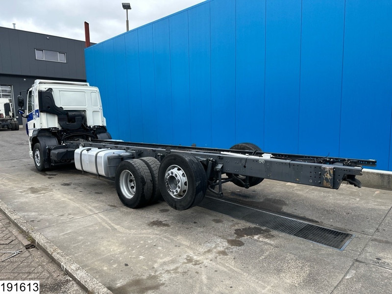 DAF CF 480 6x2, EURO 6 - Camion şasiu: Foto 4 DAF CF 480 6x2, EURO 6 - Camion şasiu: Foto 4