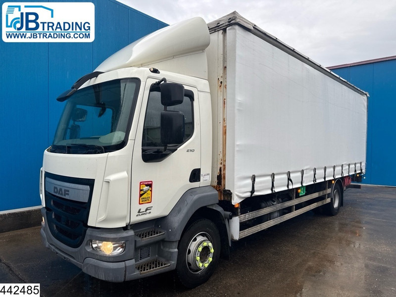 DAF LF 210 EURO 6, Dhollandia - Camion furgon: Foto 1 DAF LF 210 EURO 6, Dhollandia - Camion furgon: Foto 1