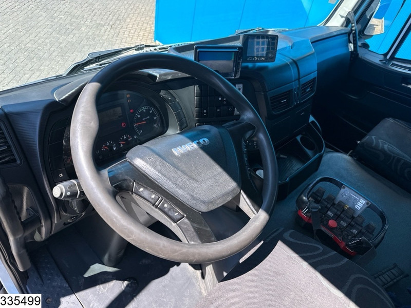 Iveco Trakker 360 6X4, EURO 6, Steel suspension, Palfinger - Camion platformă, Camion cu macara: Foto 5 Iveco Trakker 360 6X4, EURO 6, Steel suspension, Palfinger - Camion platformă, Camion cu macara: Foto 5