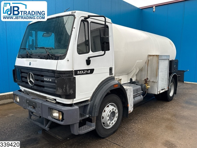 Mercedes-Benz 1824 13018 litres, LPG GPL, Gas tank, Leaf suspension - Camion cisternă: Foto 1 Mercedes-Benz 1824 13018 litres, LPG GPL, Gas tank, Leaf suspension - Camion cisternă: Foto 1