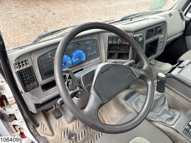Renault Kerax 370 6x4, Manual, Steelsuspension - Camion platformă: Foto 5 Renault Kerax 370 6x4, Manual, Steelsuspension - Camion platformă: Foto 5