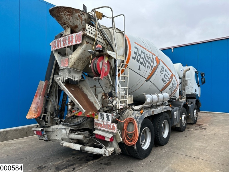 Renault Kerax 410 Dxi 8x4, EURO4, Cifa, 9m3, Remote - Autobetonieră: Foto 4 Renault Kerax 410 Dxi 8x4, EURO4, Cifa, 9m3, Remote - Autobetonieră: Foto 4