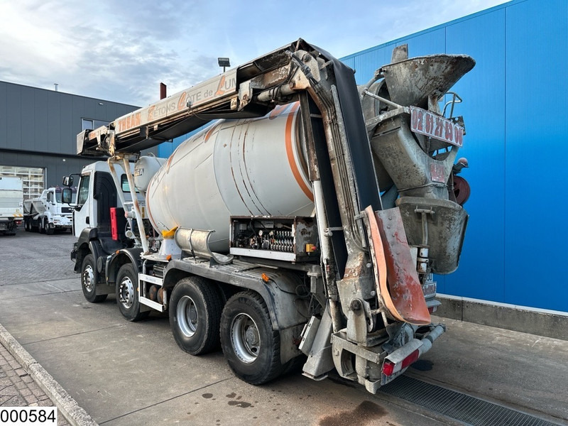 Renault Kerax 410 Dxi 8x4, EURO4, Cifa, 9m3, Remote - Autobetonieră: Foto 2 Renault Kerax 410 Dxi 8x4, EURO4, Cifa, 9m3, Remote - Autobetonieră: Foto 2