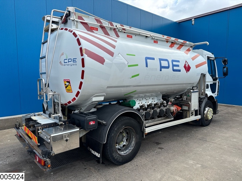 Renault Midlum 270 EURO 5, ADR, FUEL, 13.390 Liter, 4 Comp. - Camion cisternă: Foto 2 Renault Midlum 270 EURO 5, ADR, FUEL, 13.390 Liter, 4 Comp. - Camion cisternă: Foto 2