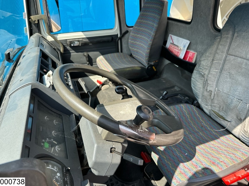 Renault S 150 Manual, Steel suspension, PTO, 4645 liter - Camion cisternă: Foto 5 Renault S 150 Manual, Steel suspension, PTO, 4645 liter - Camion cisternă: Foto 5