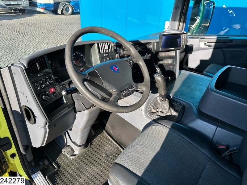 Scania P 320 EURO 5, Manual transmission, Retarder - Camion transport animale: Foto 5 Scania P 320 EURO 5, Manual transmission, Retarder - Camion transport animale: Foto 5