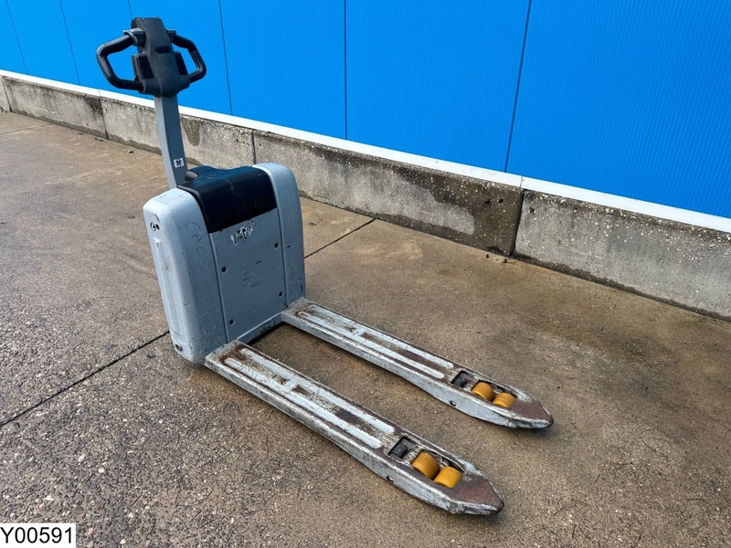 Still ECH 15 1500 kg, 0.19 m, Electric, 278 hours - Transpalet manual: Foto 3 Still ECH 15 1500 kg, 0.19 m, Electric, 278 hours - Transpalet manual: Foto 3