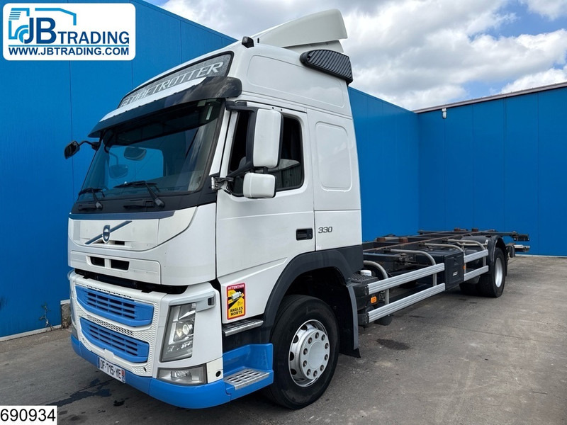 Volvo FM 330 EURO 6, BDF - Camion transport containere/ Swap body: Foto 1 Volvo FM 330 EURO 6, BDF - Camion transport containere/ Swap body: Foto 1