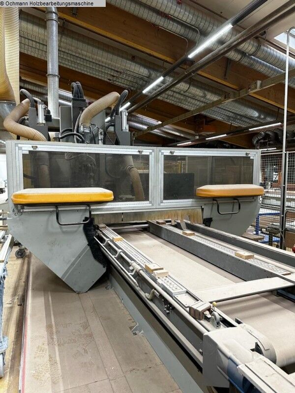 SCM Routech R 3000 - Centru de prelucrare CNC pentru lemn: Foto 5 SCM Routech R 3000 - Centru de prelucrare CNC pentru lemn: Foto 5
