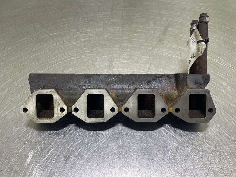 Ahlmann AS900-Cummins B3.3T-Intake-exhaust manifold - Motor pentru Utilaje constructii: Foto 2 Ahlmann AS900-Cummins B3.3T-Intake-exhaust manifold - Motor pentru Utilaje constructii: Foto 2