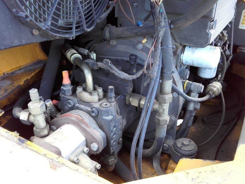 Ahlmann AZ 85 (For parts) - Încărcător frontal pe pneuri: Foto 4 Ahlmann AZ 85 (For parts) - Încărcător frontal pe pneuri: Foto 4