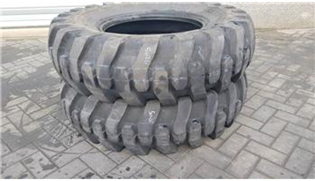 Altura 15.5-25 - Tyre/Reifen/Band - Anvelopă pentru Utilaje constructii: Foto 1 Altura 15.5-25 - Tyre/Reifen/Band - Anvelopă pentru Utilaje constructii: Foto 1