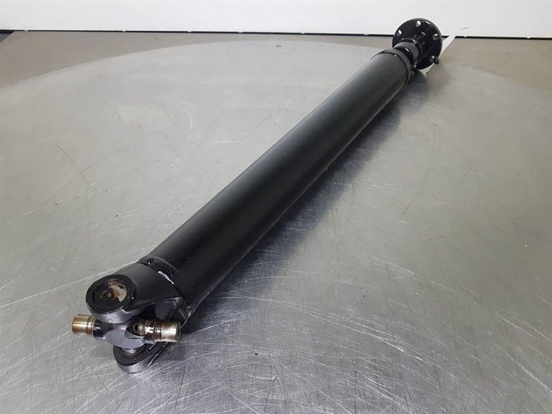 Case 621D - Propshaft/Gelenkwelle/Cardanas - Punte şi piese pentru Utilaje constructii: Foto 3 Case 621D - Propshaft/Gelenkwelle/Cardanas - Punte şi piese pentru Utilaje constructii: Foto 3