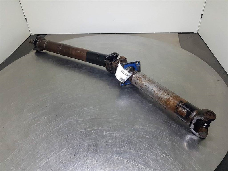 Case 621D - Propshaft/Gelenkwelle/Cardanas - Punte şi piese pentru Utilaje constructii: Foto 2 Case 621D - Propshaft/Gelenkwelle/Cardanas - Punte şi piese pentru Utilaje constructii: Foto 2