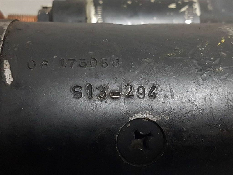 Hitachi 12V 15T 2,5KW - Starter/Anlasser/Startmotor - Motor pentru Utilaje constructii: Foto 5 Hitachi 12V 15T 2,5KW - Starter/Anlasser/Startmotor - Motor pentru Utilaje constructii: Foto 5