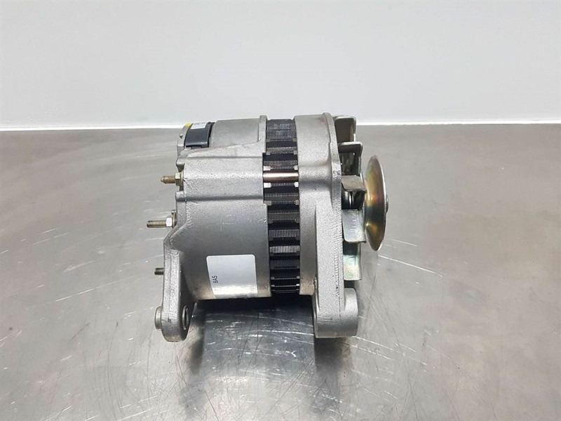 Hitachi 14V 55A-Alternator/Lichtmaschine/Dynamo - Motor pentru Utilaje constructii: Foto 3 Hitachi 14V 55A-Alternator/Lichtmaschine/Dynamo - Motor pentru Utilaje constructii: Foto 3