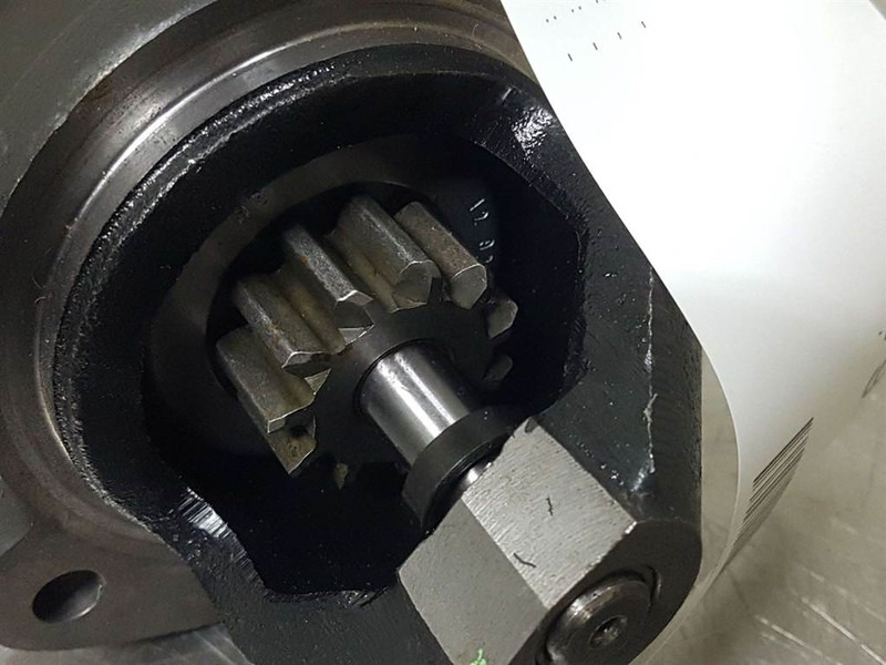 JCB 320/A9080-Mahle-Starter/Anlasser/Startmotor - Motor pentru Utilaje constructii: Foto 4 JCB 320/A9080-Mahle-Starter/Anlasser/Startmotor - Motor pentru Utilaje constructii: Foto 4
