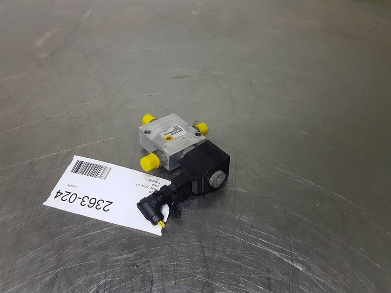 JCB 426E AGRI HT-25/222746-Valve/Ventile/Ventiel - Hidraulică pentru Utilaje constructii: Foto 3 JCB 426E AGRI HT-25/222746-Valve/Ventile/Ventiel - Hidraulică pentru Utilaje constructii: Foto 3