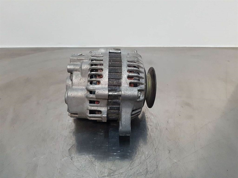 Kubota 12V 60A-A1TA1777-Alternator/Lichtmaschine/Dynamo - Motor pentru Utilaje constructii: Foto 3 Kubota 12V 60A-A1TA1777-Alternator/Lichtmaschine/Dynamo - Motor pentru Utilaje constructii: Foto 3