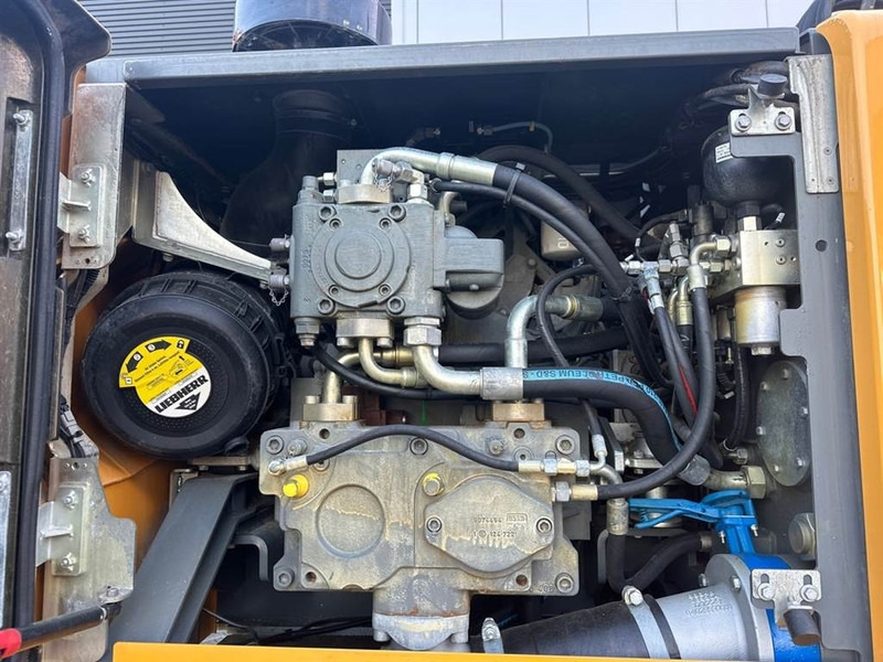 Excavator pentru manipulare de materiale pentru transport de deşeurilor Liebherr LH 30 M: Foto 14