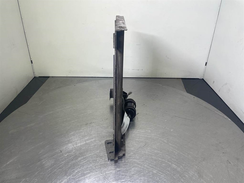 Liebherr LH24M-10813515-Airco condenser/Klimakondensator/ - Cadru/ Şasiu pentru Utilaje constructii: Foto 3 Liebherr LH24M-10813515-Airco condenser/Klimakondensator/ - Cadru/ Şasiu pentru Utilaje constructii: Foto 3