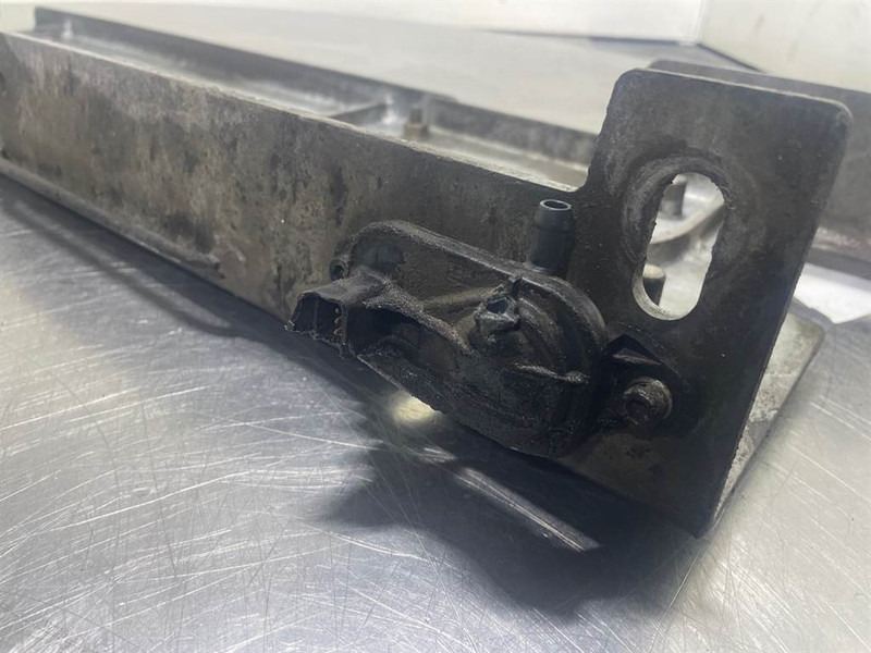 Liebherr LH24M-94059169-Hood/Haube/Kap - Cadru/ Şasiu pentru Utilaje constructii: Foto 5 Liebherr LH24M-94059169-Hood/Haube/Kap - Cadru/ Şasiu pentru Utilaje constructii: Foto 5