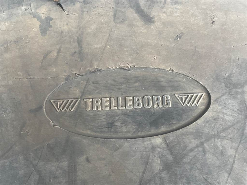 Liebherr LH40M-Trelleborg Brawler 45x10x24-Tire/Reifen/Band - Anvelope și jante pentru Utilaje constructii: Foto 4 Liebherr LH40M-Trelleborg Brawler 45x10x24-Tire/Reifen/Band - Anvelope și jante pentru Utilaje constructii: Foto 4
