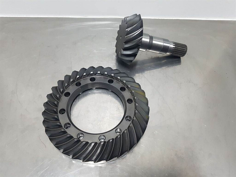 MC Cormick -Carraro CA64234-Bevel gear set/Kegelra - Punte şi piese pentru Utilaje constructii: Foto 5 MC Cormick -Carraro CA64234-Bevel gear set/Kegelra - Punte şi piese pentru Utilaje constructii: Foto 5