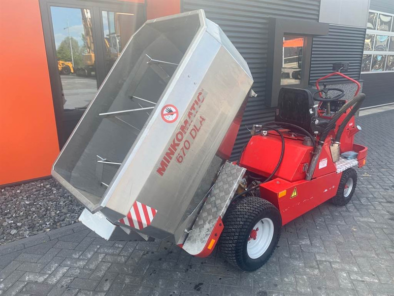 Utilaje de creştere vite NORCAR MINKOMATIC 670 DLA: Foto 6