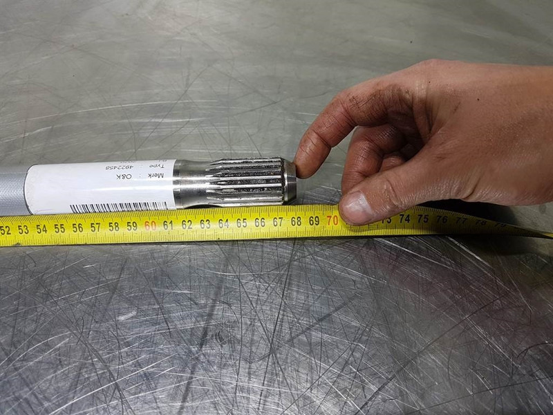 O & K L5-4922458-Joint shaft/Steckwelle/Steekas - Punte şi piese pentru Utilaje constructii: Foto 5 O & K L5-4922458-Joint shaft/Steckwelle/Steekas - Punte şi piese pentru Utilaje constructii: Foto 5
