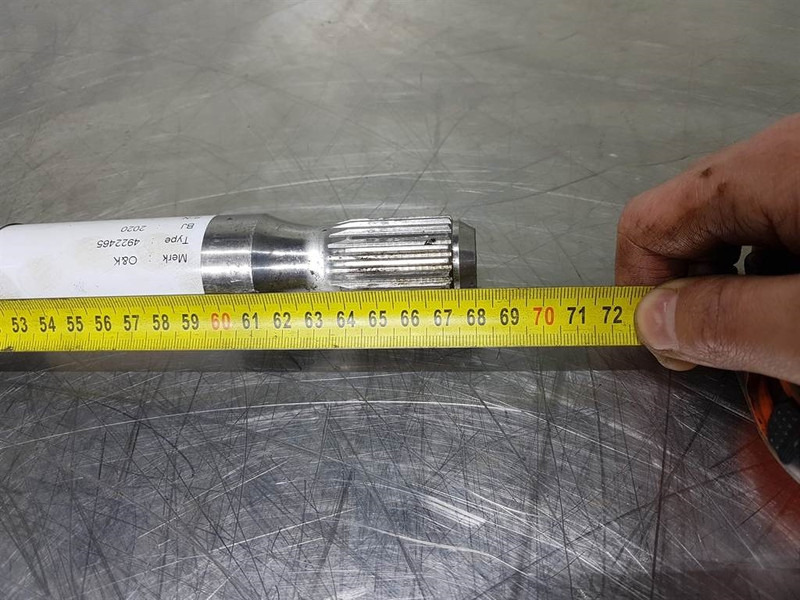 O & K L5-4922465-Joint shaft/Steckwelle/Steekas - Punte şi piese pentru Utilaje constructii: Foto 4 O & K L5-4922465-Joint shaft/Steckwelle/Steekas - Punte şi piese pentru Utilaje constructii: Foto 4