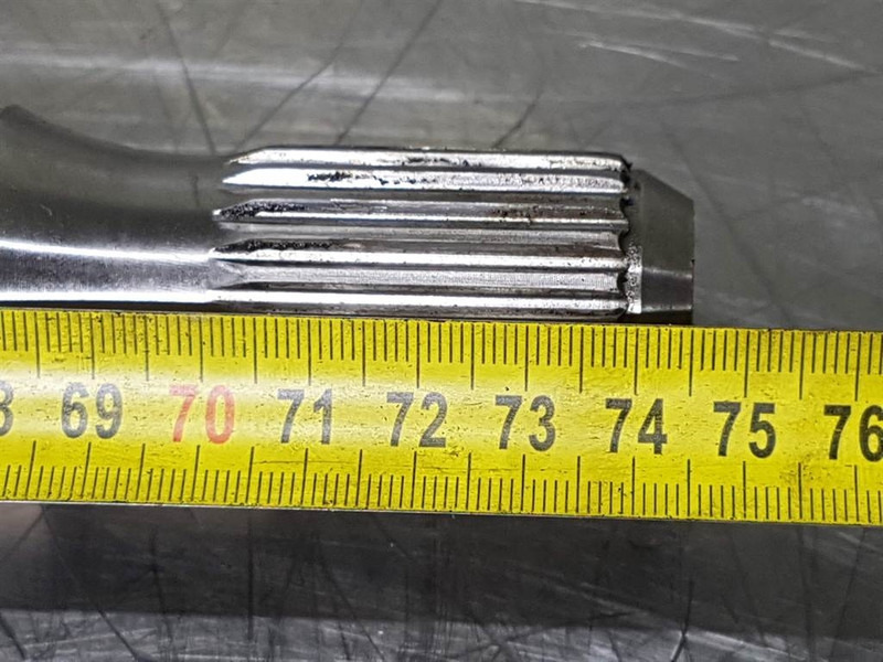 O & K L6-4922454/4922479-Joint shaft/Steckwelle/Steekas - Punte şi piese pentru Utilaje constructii: Foto 4 O & K L6-4922454/4922479-Joint shaft/Steckwelle/Steekas - Punte şi piese pentru Utilaje constructii: Foto 4