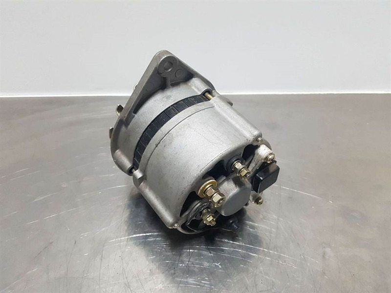Perkins 4.236-14V 55A-Alternator/Lichtmaschine/Dynamo - Motor pentru Utilaje constructii: Foto 4 Perkins 4.236-14V 55A-Alternator/Lichtmaschine/Dynamo - Motor pentru Utilaje constructii: Foto 4