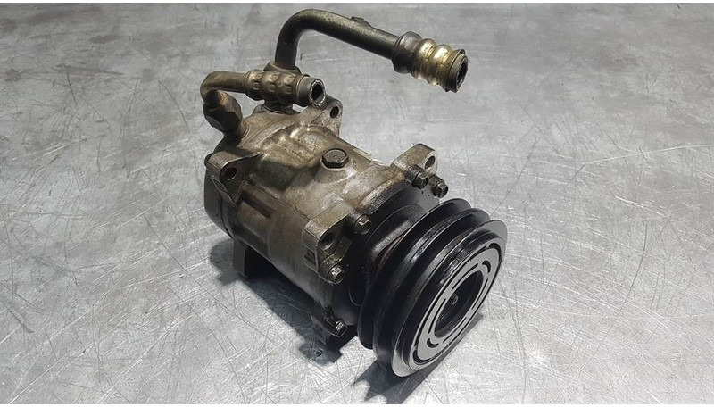 SANDEN U4652 - Compressor/Kompressor/Aircopomp - Compresor A/C pentru Utilaje constructii: Foto 1 SANDEN U4652 - Compressor/Kompressor/Aircopomp - Compresor A/C pentru Utilaje constructii: Foto 1