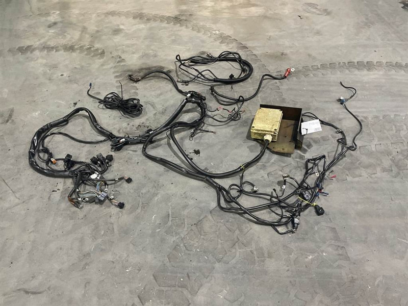 Schaeff SKL834-5110662033-Wiring harness/Kabelbaum - Sistem electric pentru Utilaje constructii: Foto 3 Schaeff SKL834-5110662033-Wiring harness/Kabelbaum - Sistem electric pentru Utilaje constructii: Foto 3