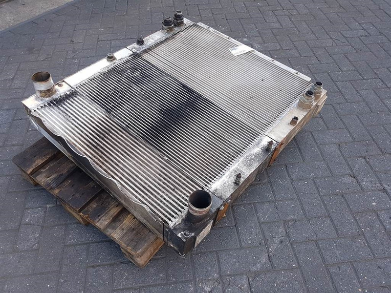 Sennebogen 818 - Cooler/Kühler/Koeler - Motor şi piese pentru Utilaje constructii: Foto 3 Sennebogen 818 - Cooler/Kühler/Koeler - Motor şi piese pentru Utilaje constructii: Foto 3