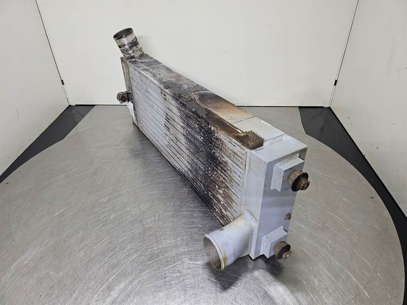 Sennebogen 835E - Intercooler/Ladeluftkühler/Luchtkoeler - Motor pentru Utilaje constructii: Foto 2 Sennebogen 835E - Intercooler/Ladeluftkühler/Luchtkoeler - Motor pentru Utilaje constructii: Foto 2