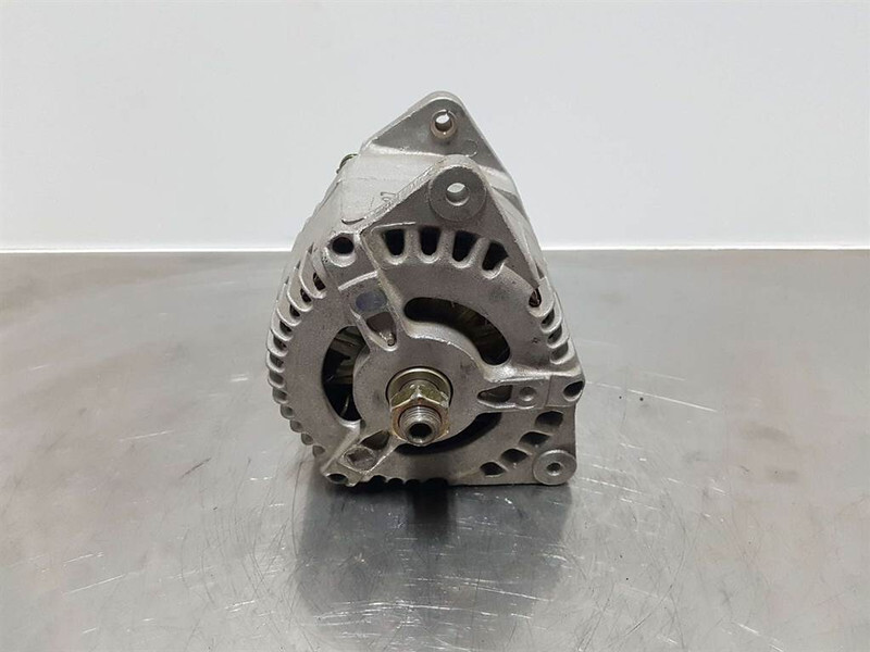 Terex Schaeff SKL873-28V 75A-Alternator/Lichtmaschine/Dynamo - Motor pentru Utilaje constructii: Foto 2 Terex Schaeff SKL873-28V 75A-Alternator/Lichtmaschine/Dynamo - Motor pentru Utilaje constructii: Foto 2
