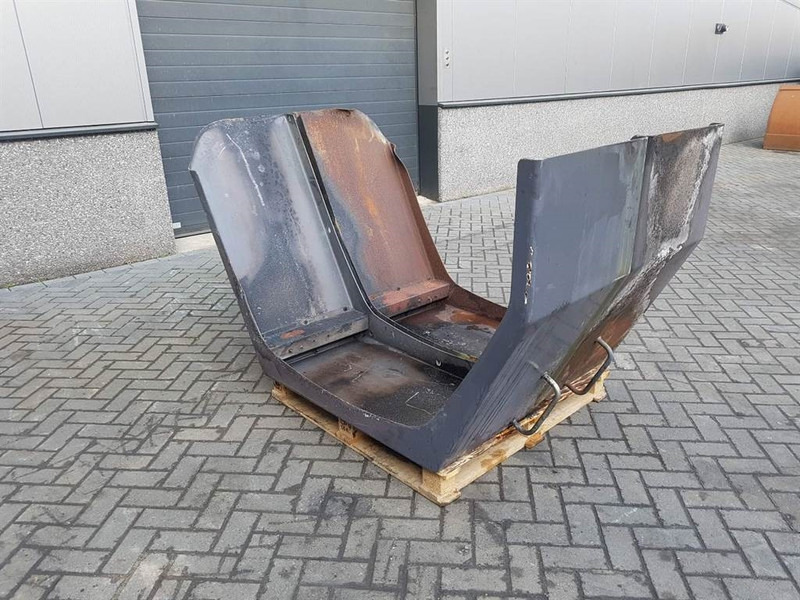 Terex TL260-0457006030-Mud guard/Kotfluegel/Spatbord - Aripă pentru Utilaje constructii: Foto 3 Terex TL260-0457006030-Mud guard/Kotfluegel/Spatbord - Aripă pentru Utilaje constructii: Foto 3