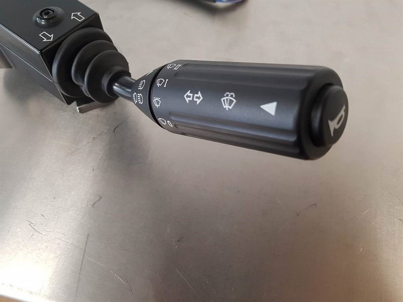 Volvo L20B/L25B - ZM2808703 - Steer col switch - Comutator coloană direcție pentru Utilaje constructii: Foto 3 Volvo L20B/L25B - ZM2808703 - Steer col switch - Comutator coloană direcție pentru Utilaje constructii: Foto 3