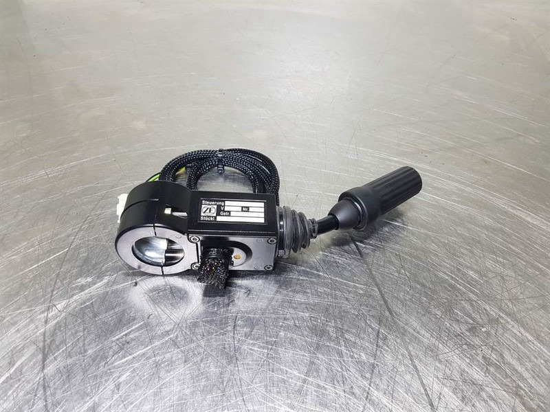 Werklust WG45C-ZF DW-3-Steer col switch/Lenkstockschalter - Sistem electric pentru Utilaje constructii: Foto 3 Werklust WG45C-ZF DW-3-Steer col switch/Lenkstockschalter - Sistem electric pentru Utilaje constructii: Foto 3