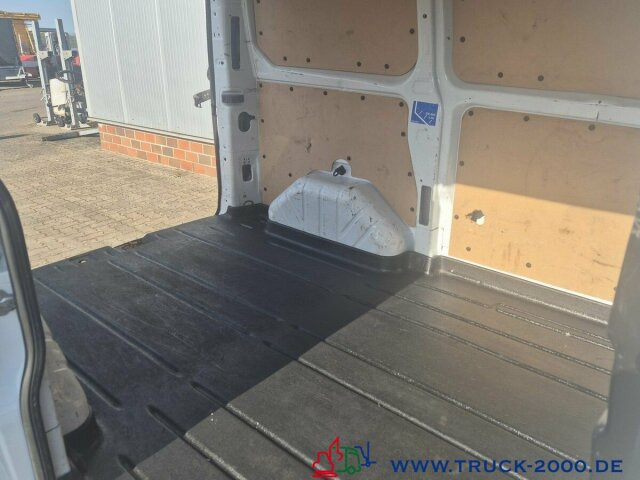 Ford Transit 2.2 TDCI Custom 3 Sitze Schiebetür - Autoutilitară compactă: Foto 2 Ford Transit 2.2 TDCI Custom 3 Sitze Schiebetür - Autoutilitară compactă: Foto 2