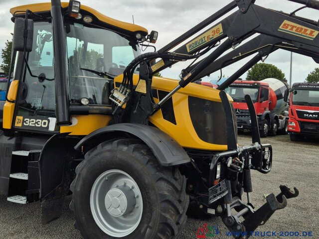 Tractor agricol JCB Fastrac HMV 3230 2 Zapfwellen + Frontheber Stoll: Foto 11